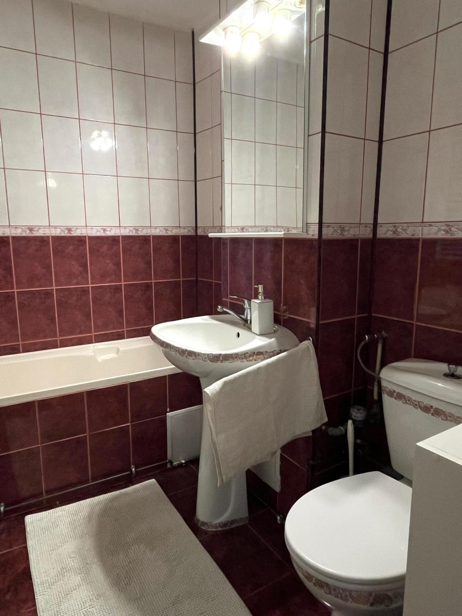 2 Bedroom Apartament, Free Parking Arad Exterior photo